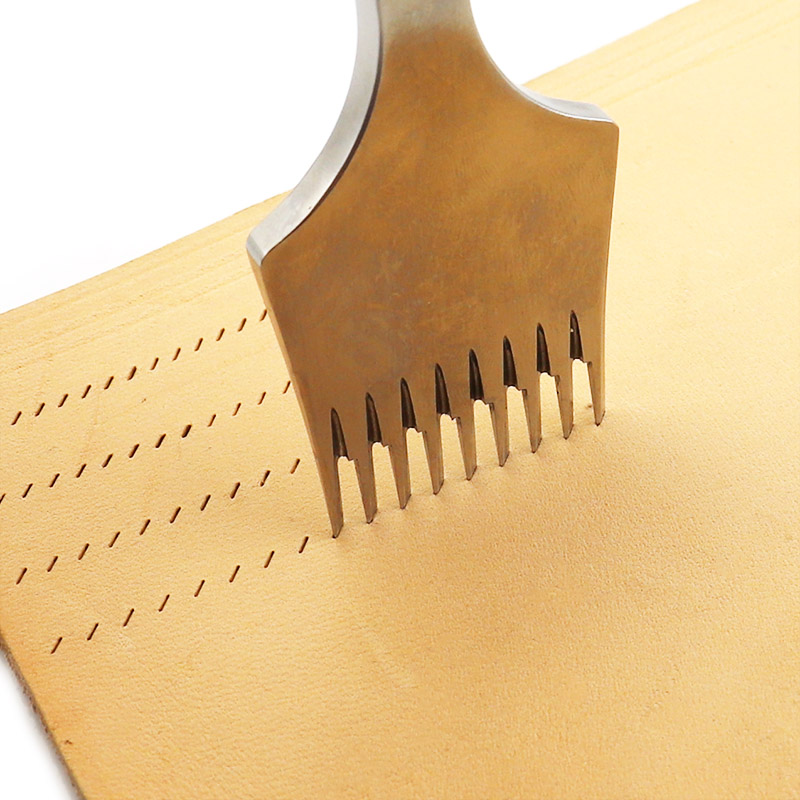 NEW High Quality Leather Die-s - огляд і ціна Leatherwork In French